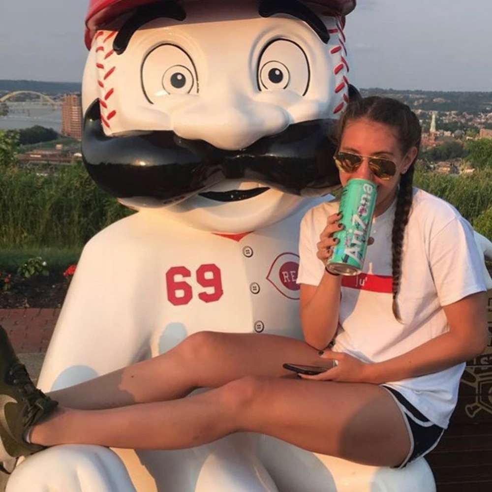 Meet your Posher, Selina